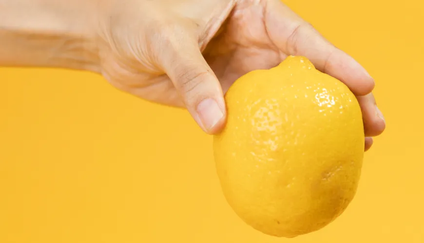 Le citron aide à maintenir le pancréas et la digestion en équilibre.