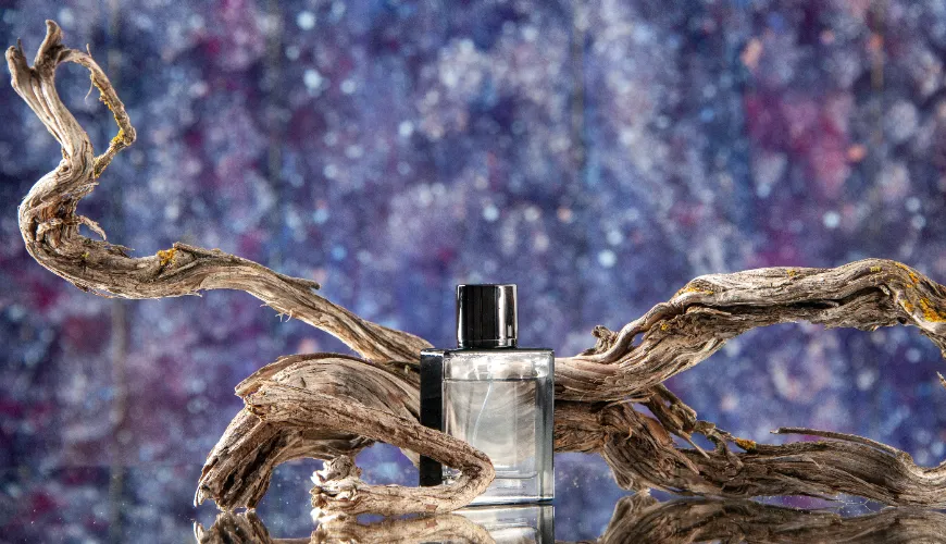 Entrez dans le monde des parfums de luxe exclusifs