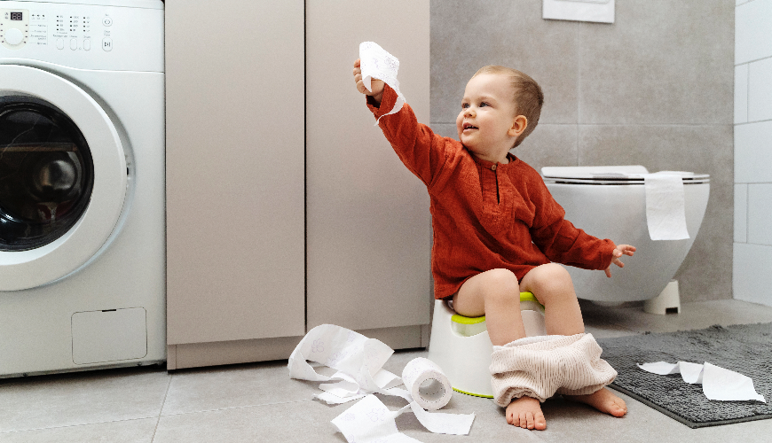 Comment apprendre à un enfant à utiliser le pot