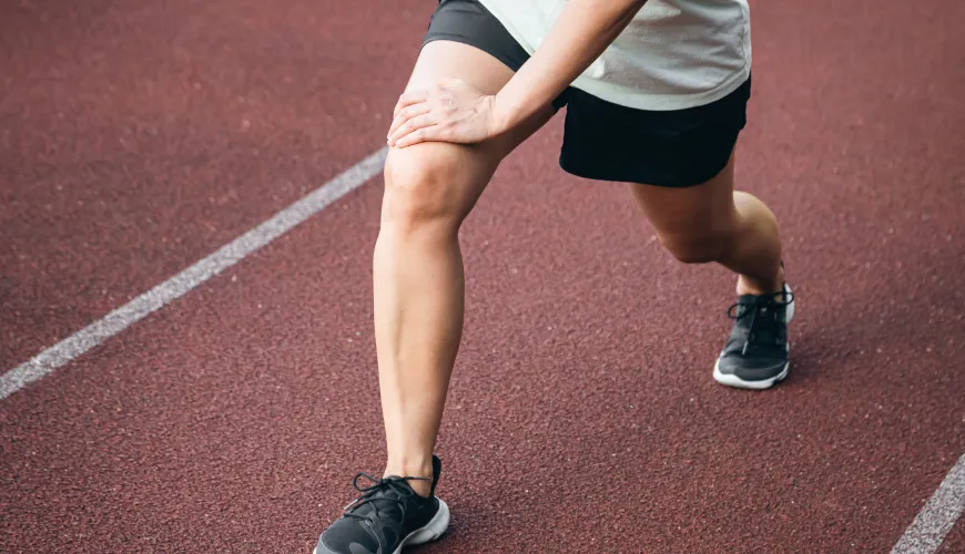 Le genou du coureur peut être guéri tout en étant prévenu