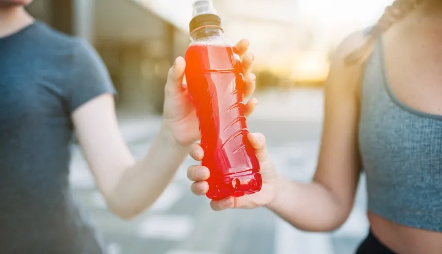 La boisson de récupération est la clé d'une performance efficace et d'une bonne récupération.